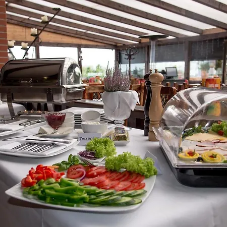 Bed & Breakfast Columbus - Marynarki Polskiej 2 3*