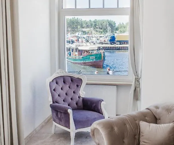 Columbus - Marynarki Polskiej 2 Bed & Breakfast Ustka