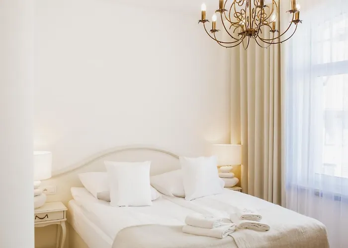 Columbus - Marynarki Polskiej 2