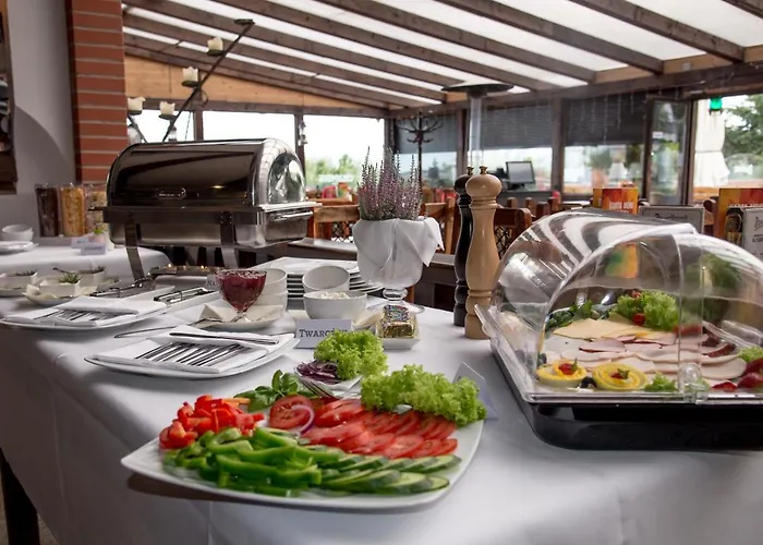 Bed & Breakfast Columbus - Marynarki Polskiej 2 3*